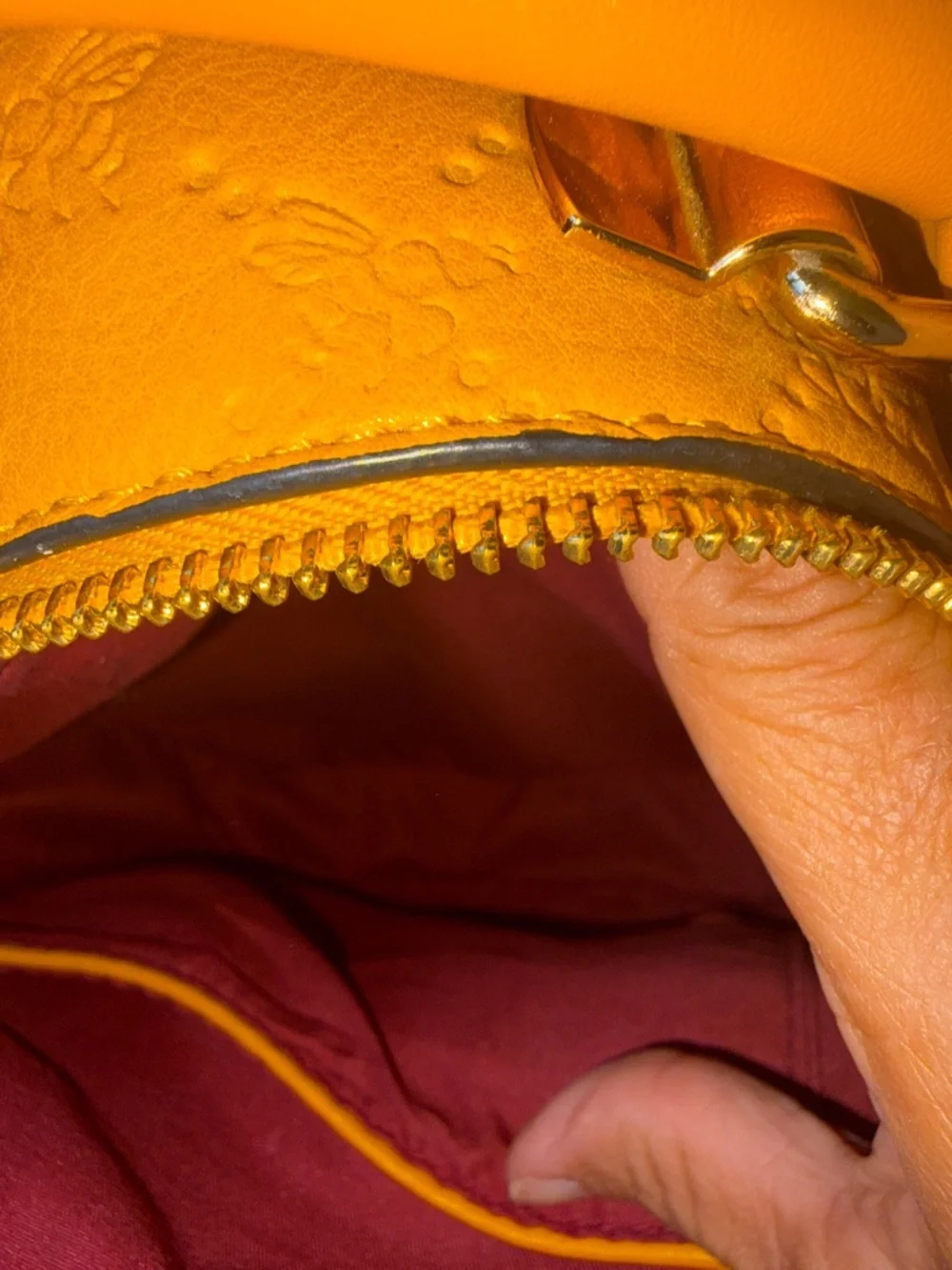Diophy Queen Bee Mini Backpack,‎ mustard yellow, EUC, 10”x8”x5”